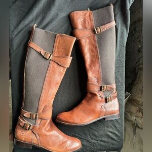 Frye Beige Leather Boots with Dark Brown Lining